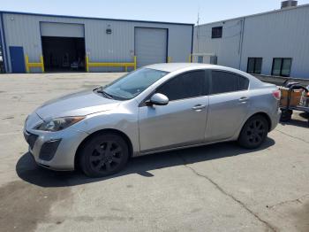  Salvage Mazda 3
