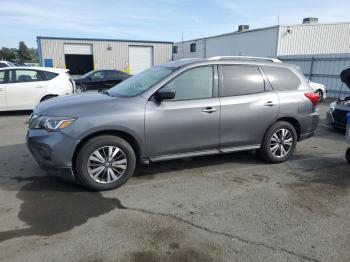  Salvage Nissan Pathfinder