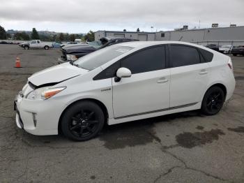  Salvage Toyota Prius