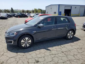  Salvage Volkswagen Golf