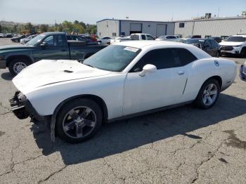  Salvage Dodge Challenger