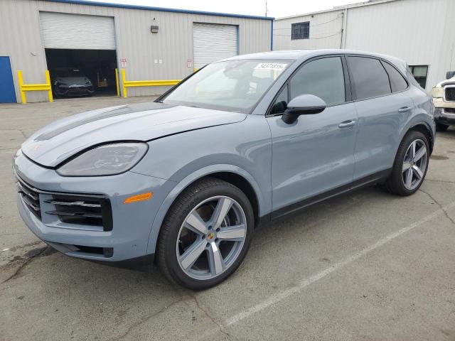  Salvage Porsche Cayenne
