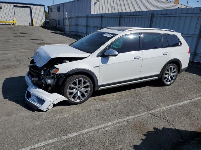  Salvage Volkswagen Golf