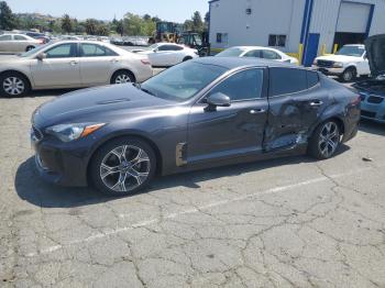  Salvage Kia Stinger