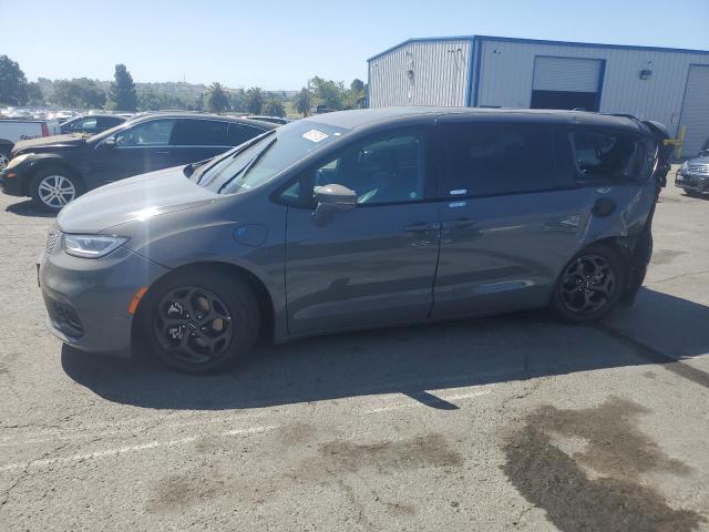 Salvage Chrysler Pacifica