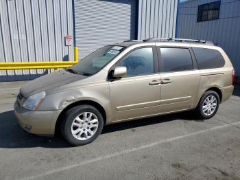  Salvage Kia Sedona