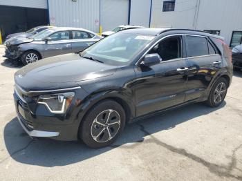  Salvage Kia Niro