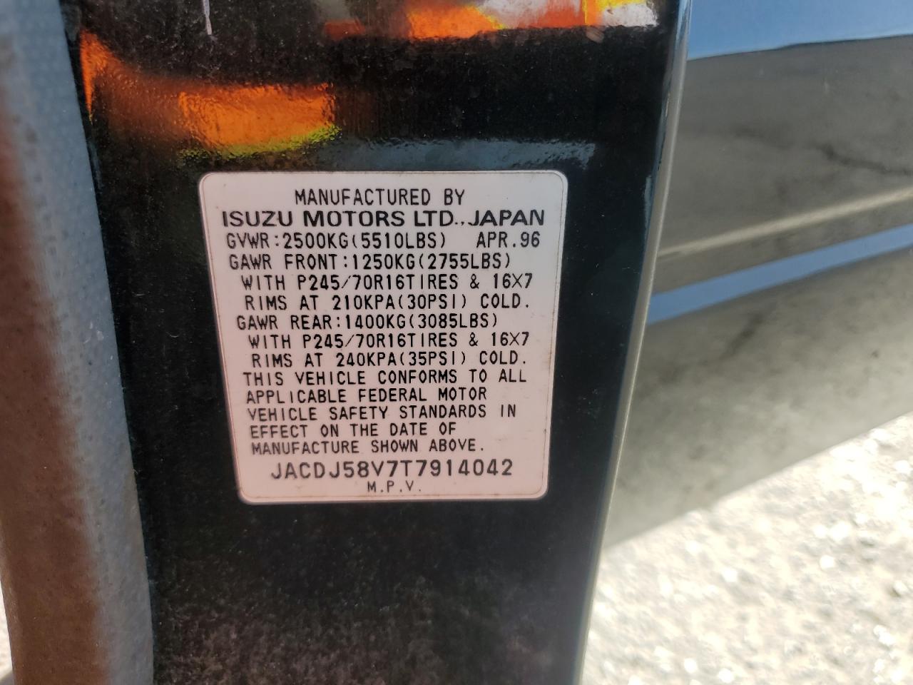 Isuzu Trooper S Image 11