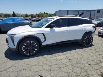  Salvage Chevrolet Blazer