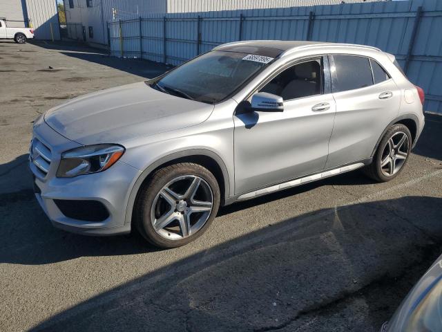  Salvage Mercedes-Benz GLA