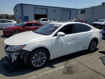  Salvage Lexus Es