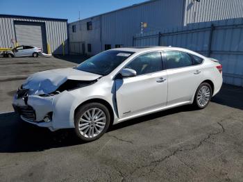  Salvage Toyota Avalon