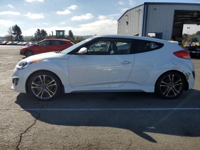  Salvage Hyundai VELOSTER
