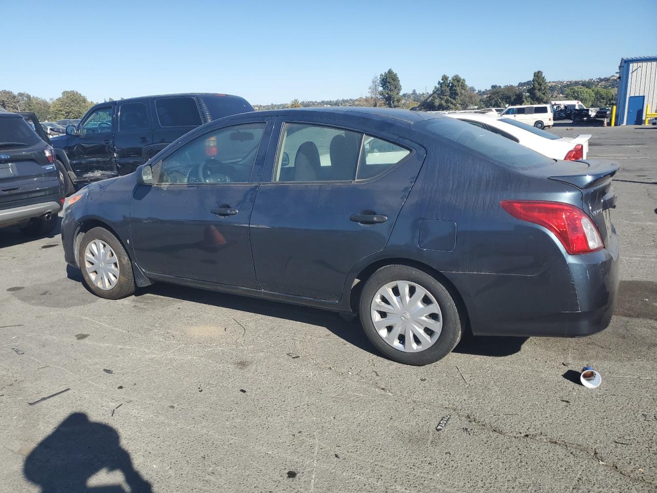 Nissan Versa S Image 12