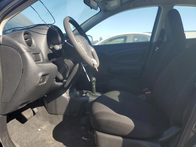 Nissan Versa S Image 2