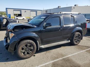  Salvage Nissan Pathfinder