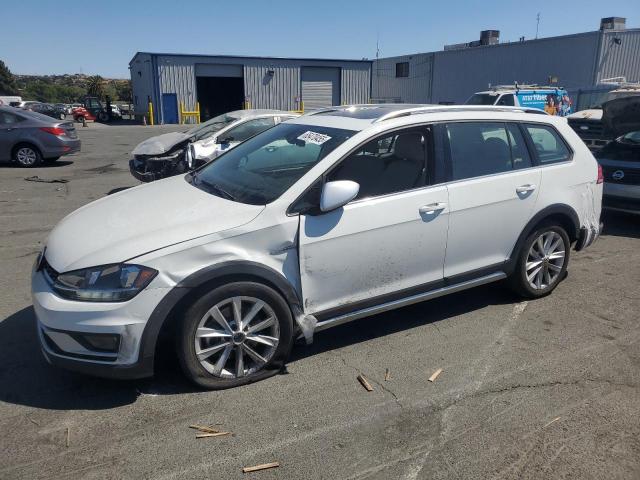  Salvage Volkswagen Golf