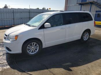  Salvage Dodge Caravan