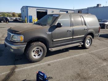  Salvage Ford Expedition