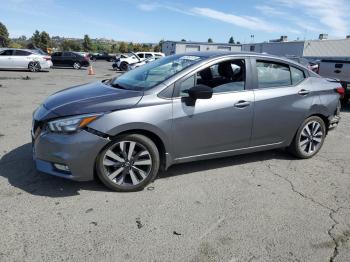  Salvage Nissan Versa