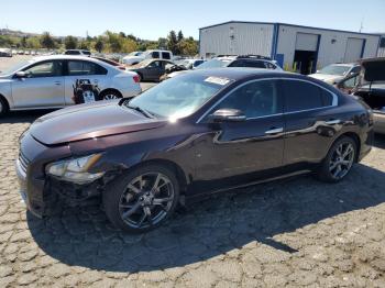  Salvage Nissan Maxima