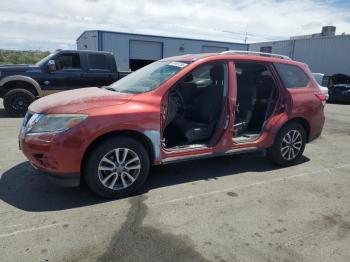  Salvage Nissan Pathfinder