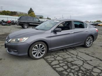  Salvage Honda Accord