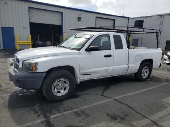  Salvage Dodge Dakota