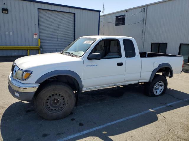  Salvage Toyota Tacoma