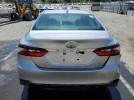 Toyota Camry Le Image 3