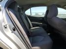 Toyota Camry Le Image 6