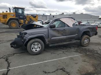  Salvage Toyota Tacoma