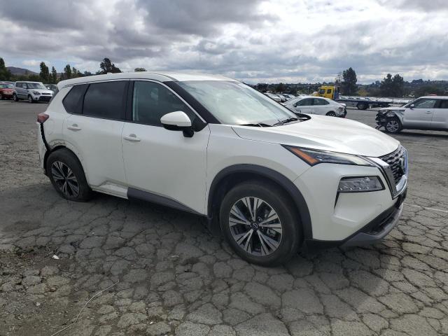 Nissan Rogue Sv Image 2