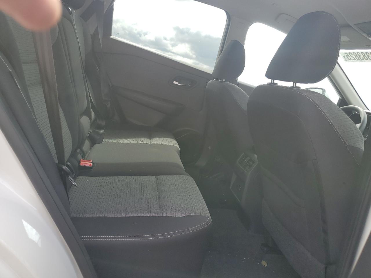 Nissan Rogue Sv Image 11