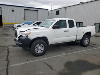  Salvage Toyota Tacoma