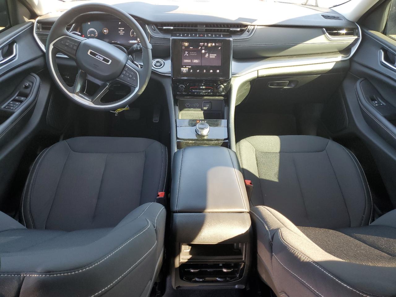 Jeep Grand Cherokee Laredo Image 7