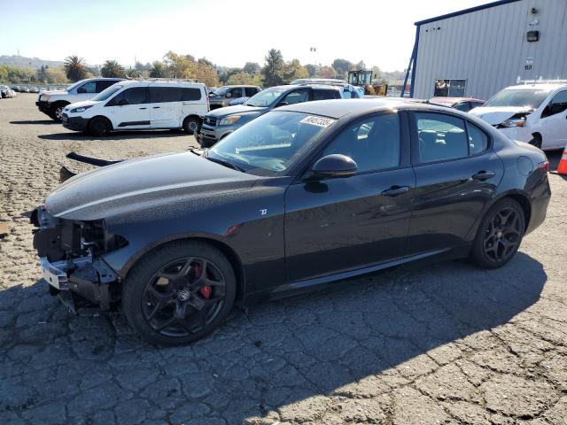  Salvage Alfa Romeo Giulia Sup
