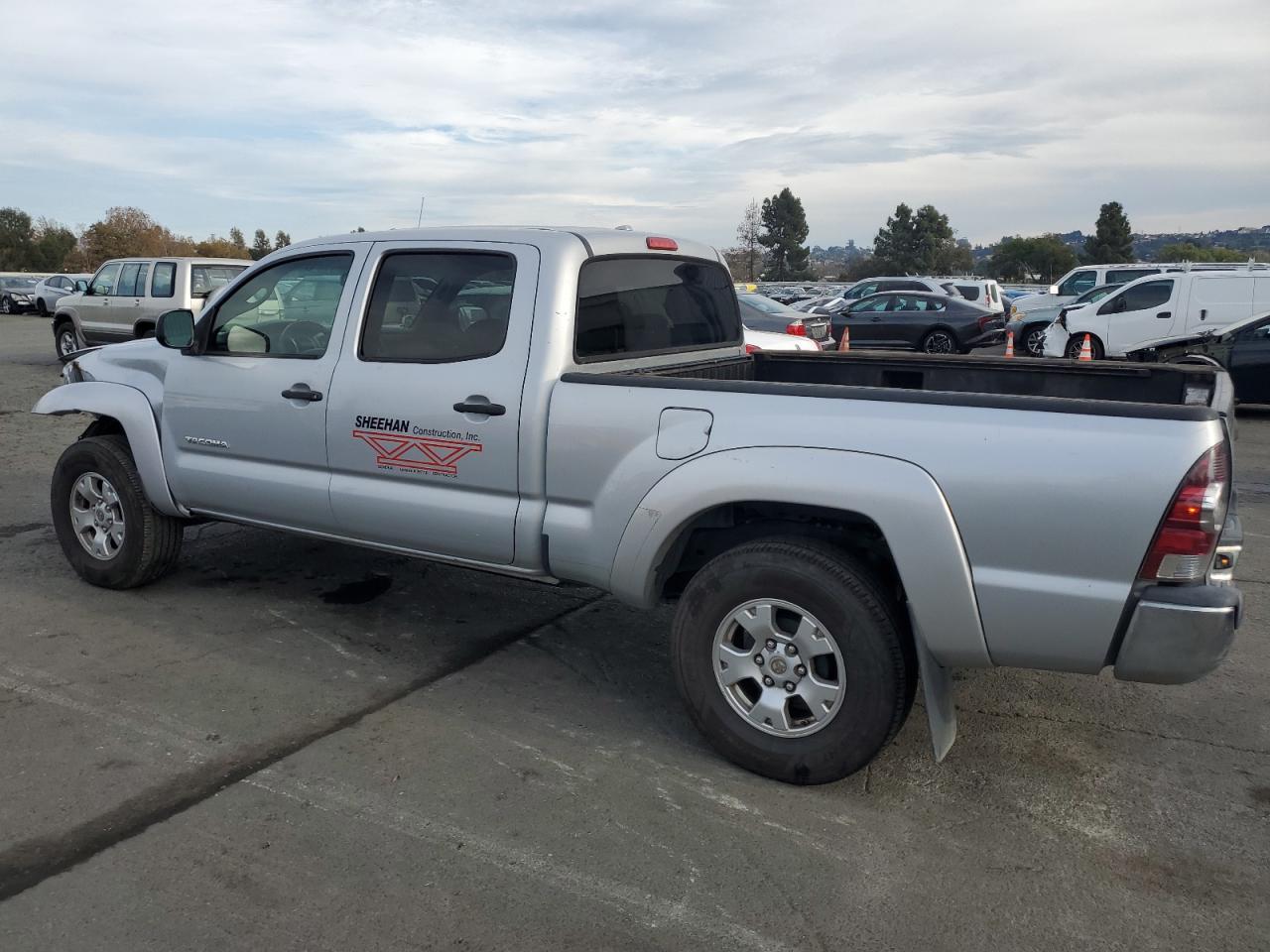 Toyota Tacoma Double Cab Prerunner Long Bed Image 2