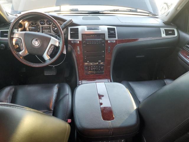 Cadillac Escalade Luxury Image 12