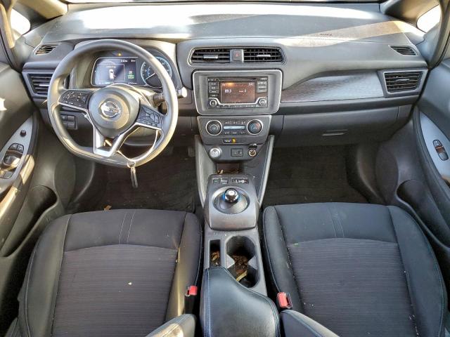 Nissan LEAF S Image 8