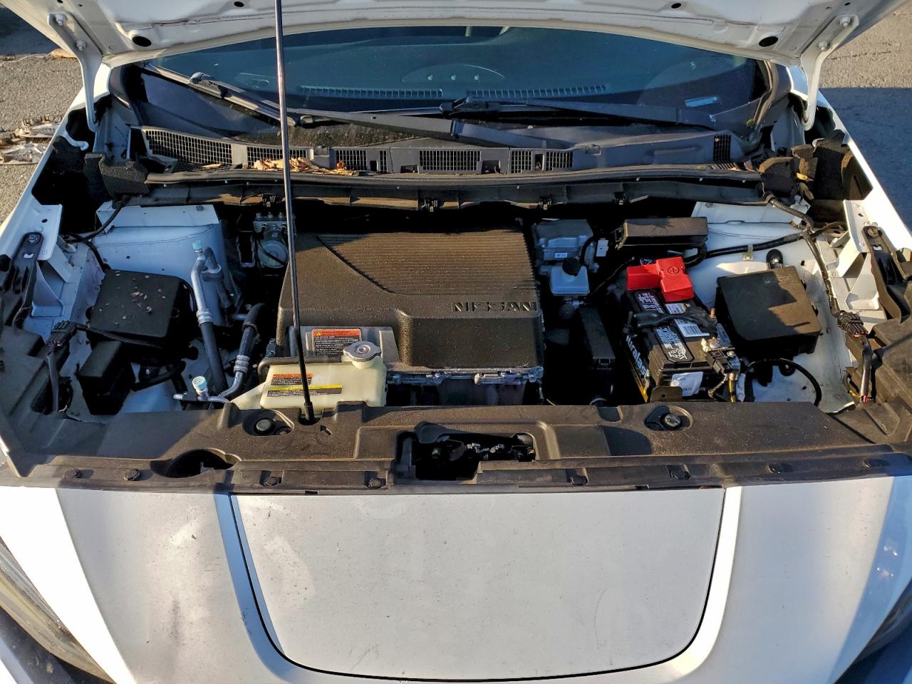 Nissan LEAF S Image 9