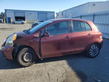  Salvage Toyota Yaris