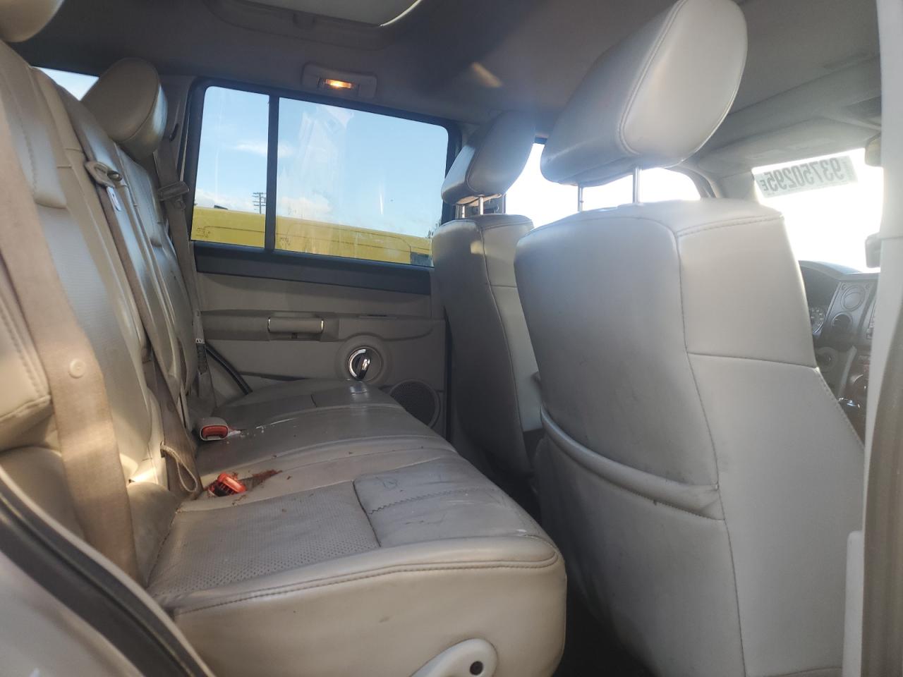 Jeep Commander Limited Image 7