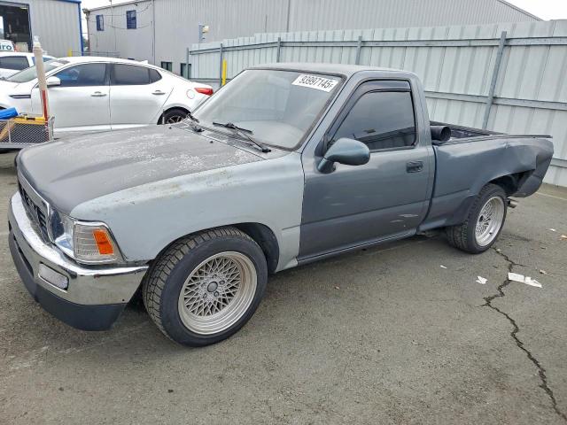  Salvage Toyota Pickup