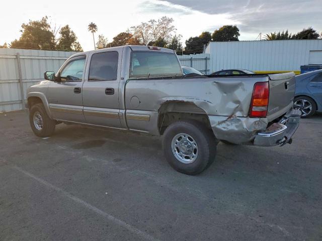 Chevrolet Silverado C2500 Heavy Duty Image 3
