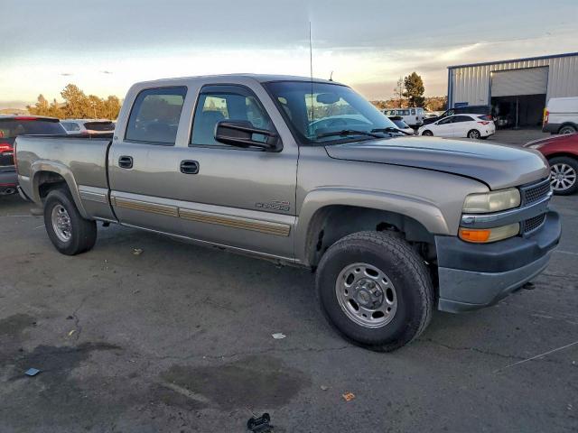 Chevrolet Silverado C2500 Heavy Duty Image 10