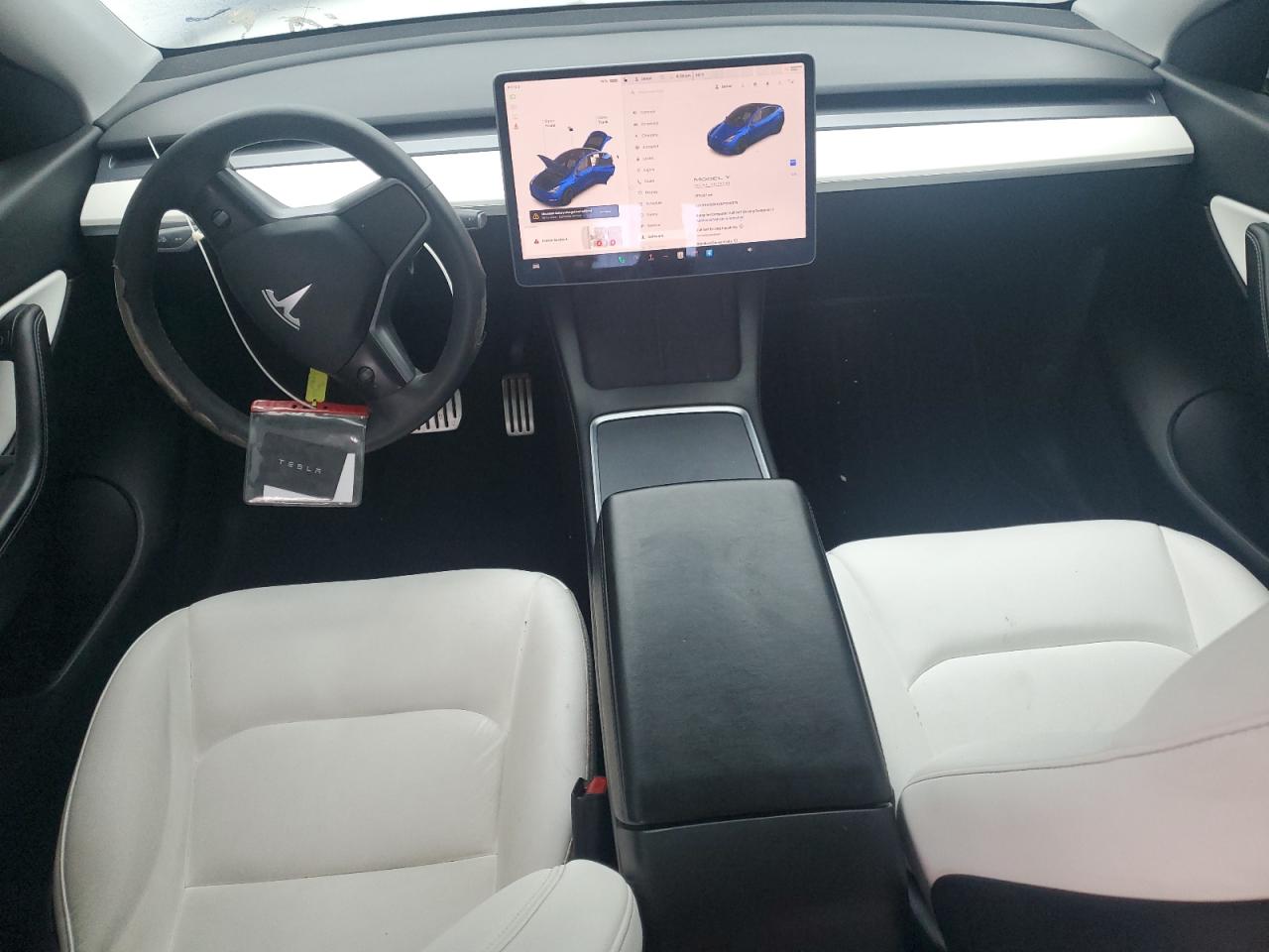 Tesla Model Y Image 8