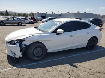  Salvage Mazda 3