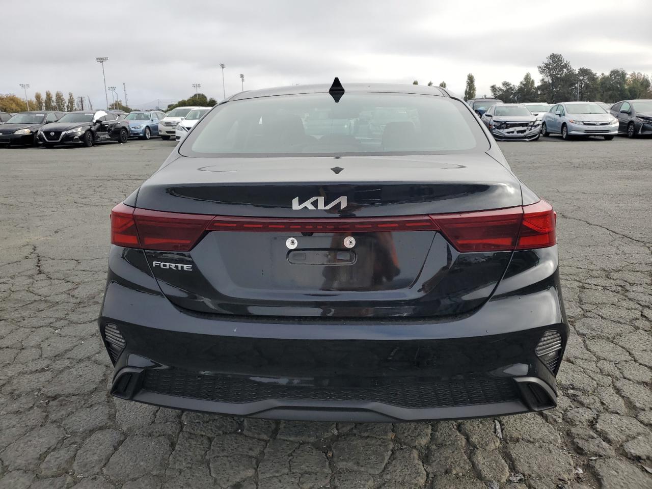 Kia Forte Lx Image 3