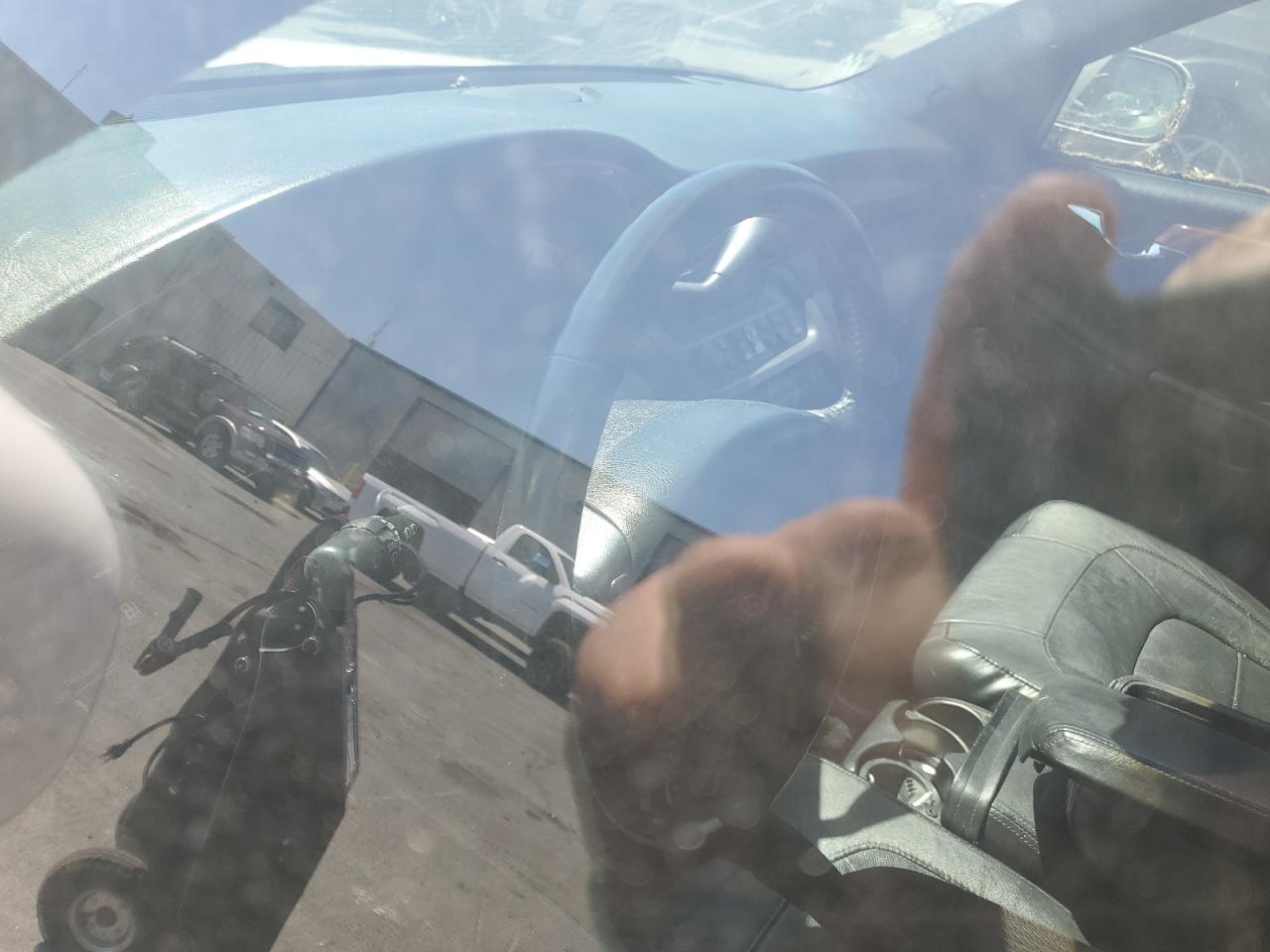 Cadillac DeVille Image 4